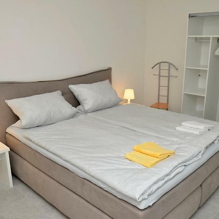 Ferienwohnung Uhuherz Neustadt an der Weinstrasse Bagian luar foto